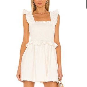 claudia mini dress tularosa look, if we could run away and marry this look we would @jade_distinguinn in the claudia mini dress
